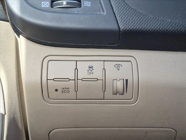 Used 2017 Hyundai Accent SE FWD image 9