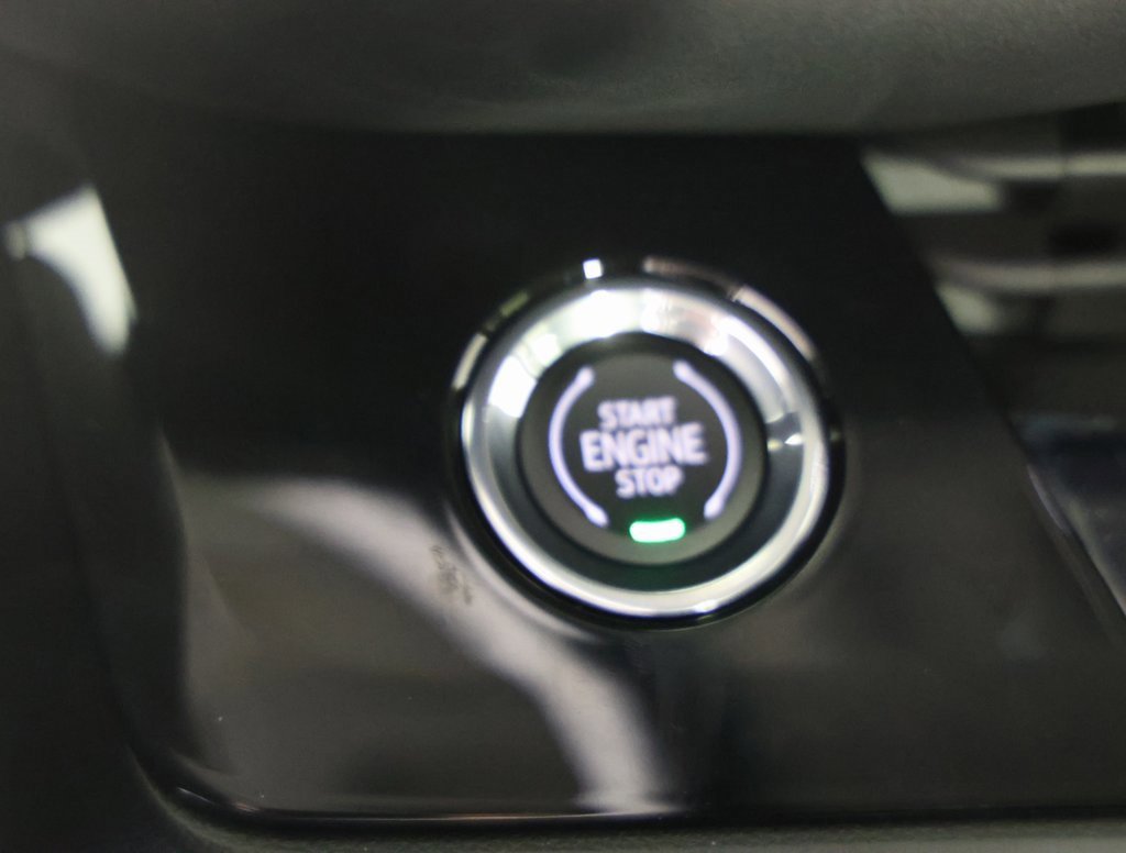 New 2025 Buick Envision Sport Touring image 23