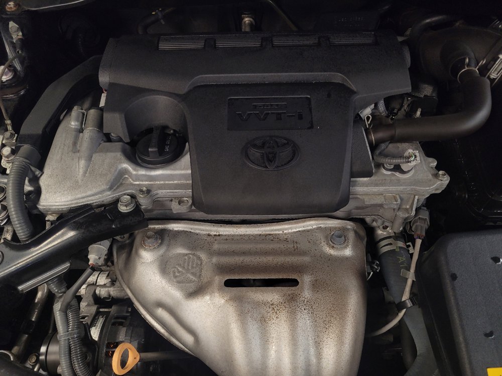 Used 2017 Toyota Camry SE image 30