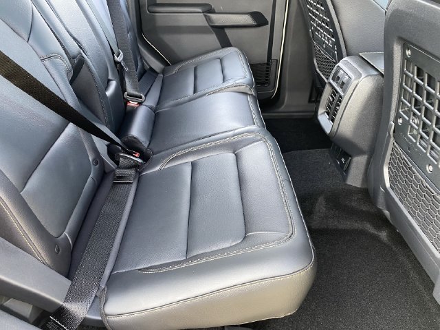 New 2026 Ford Bronco Badlands AWD/4WD image 14