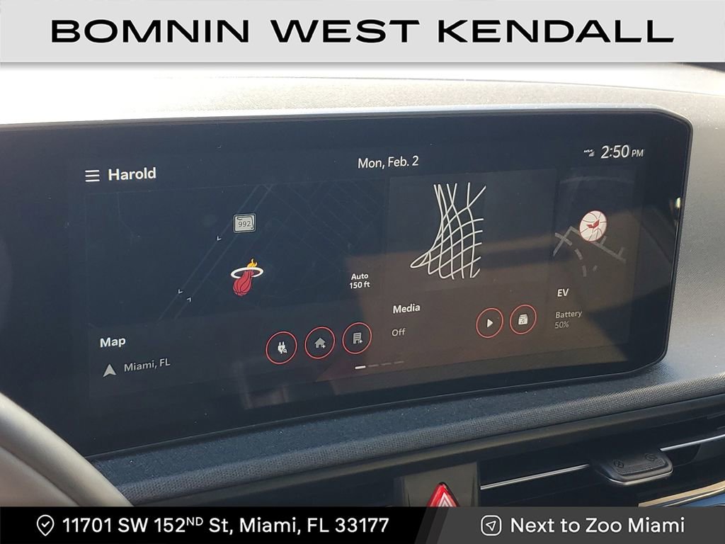 Used 2025 Kia EV6 Light image 23