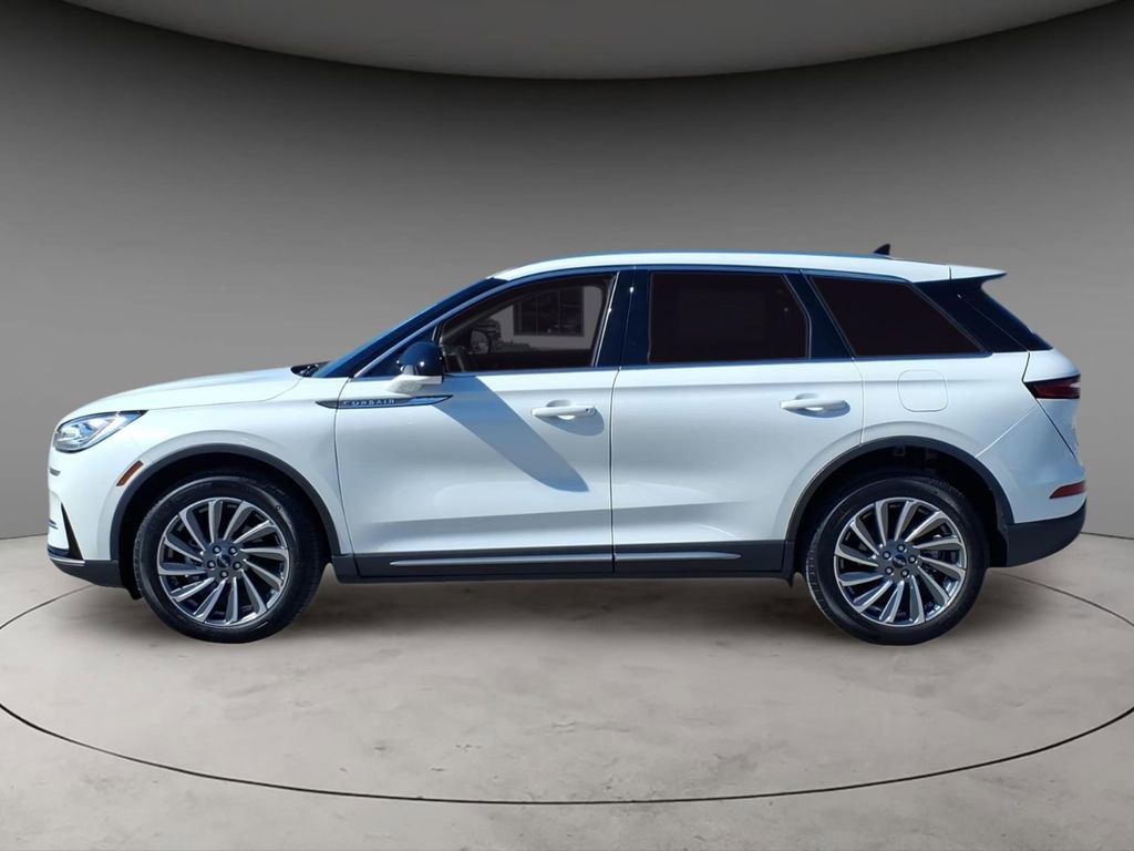 Certified 2023 Lincoln Corsair Reserve image 2