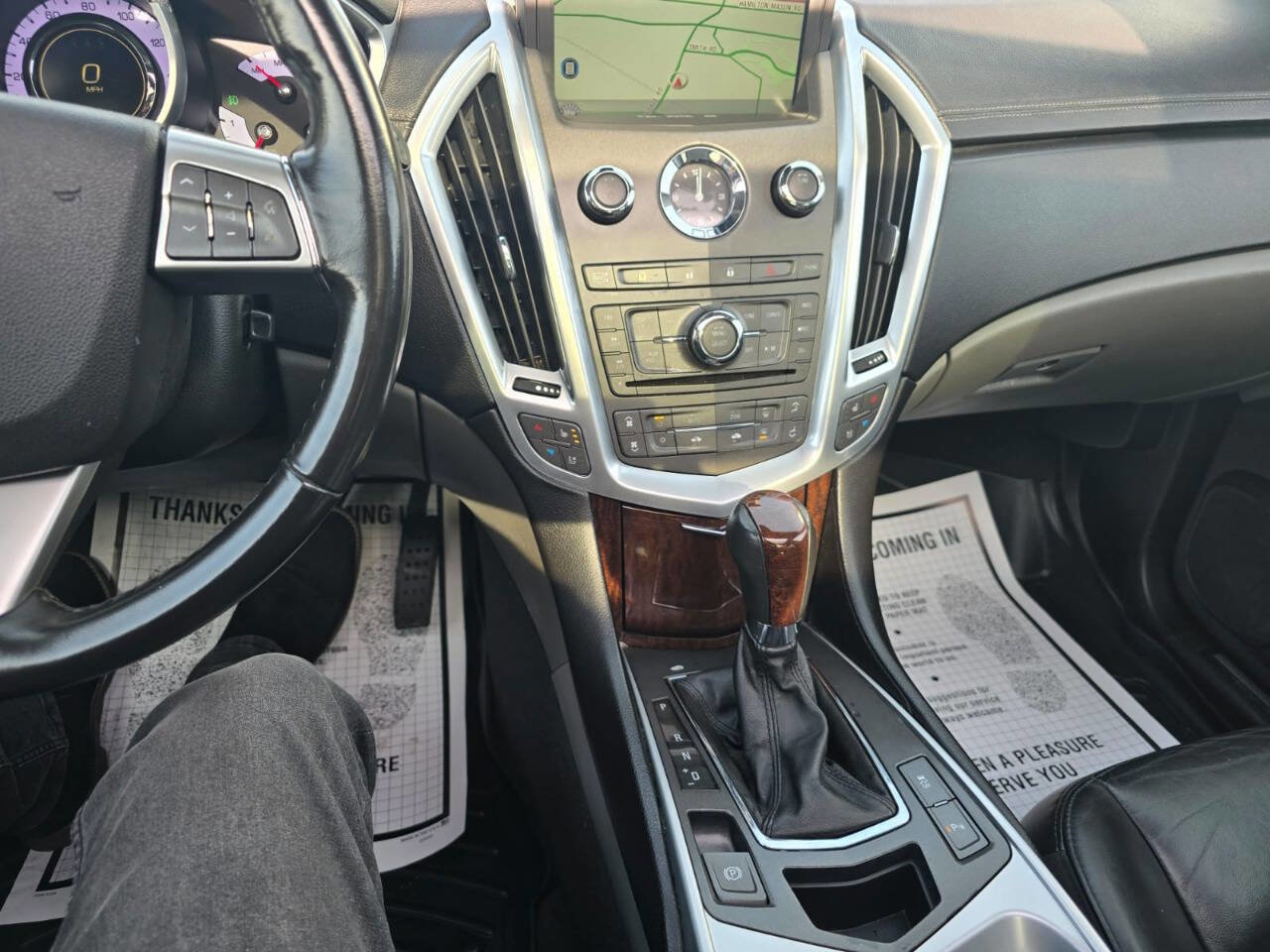 Used 2010 Cadillac SRX Premium image 10