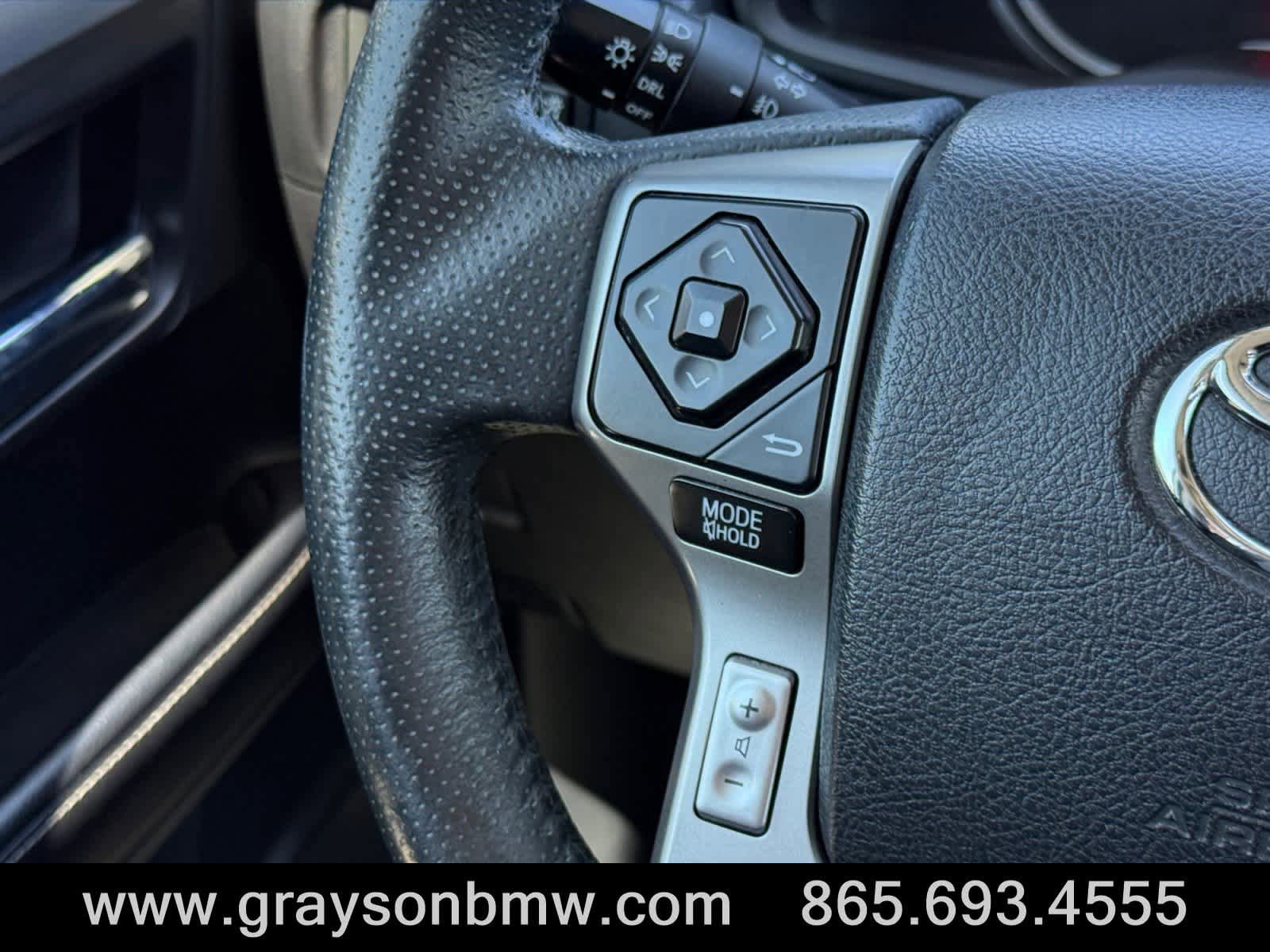 Used 2017 Toyota 4Runner SR5 RWD image 19