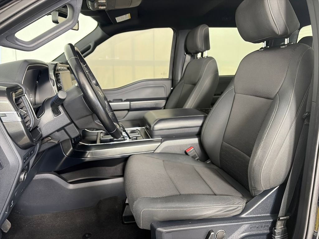 Certified 2021 Ford F150 XLT w/ Equipment Group 302A High image 11