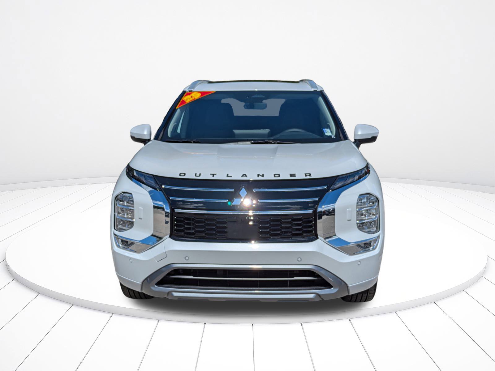 New 2025 Mitsubishi Outlander SEL image 9