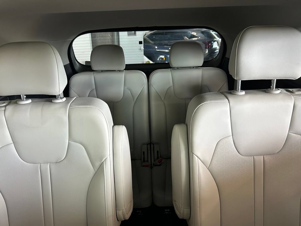 Used 2023 Kia Sorento SX FWD image 13