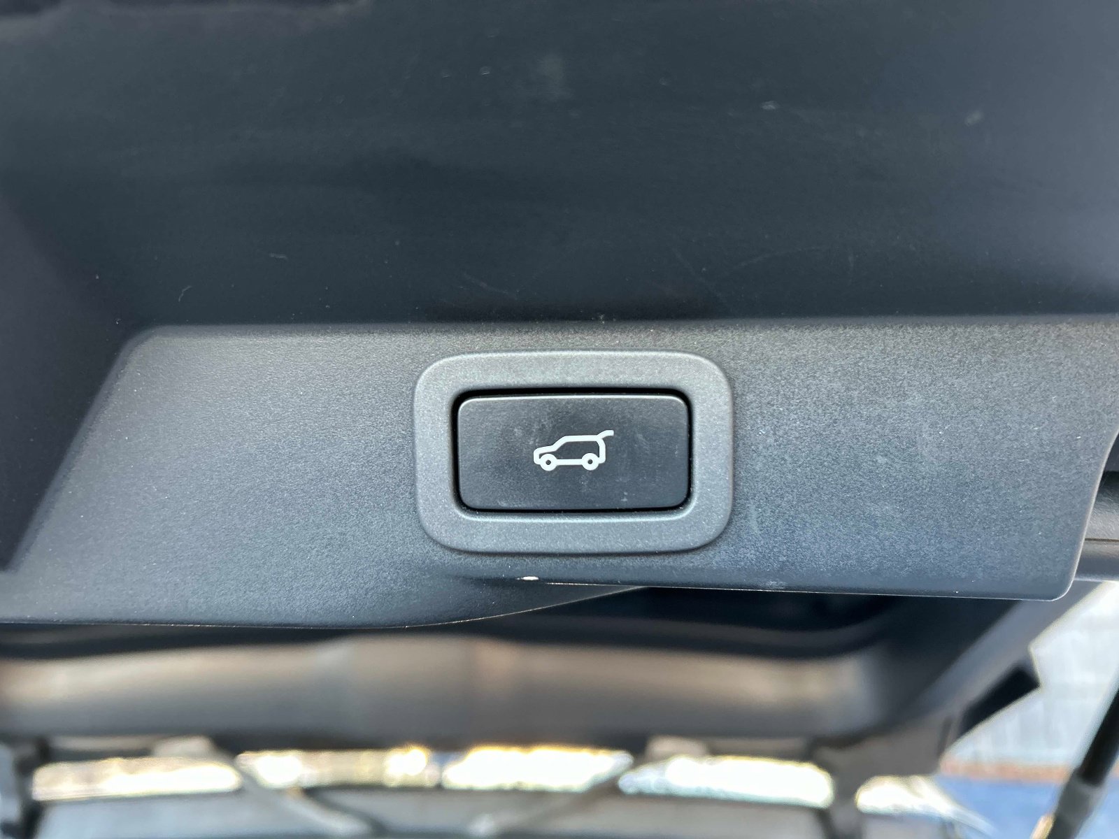 Used 2014 Land Rover Range Rover Sport HSE image 14