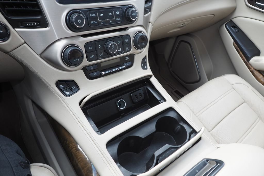 Used 2016 GMC Yukon Denali image 24
