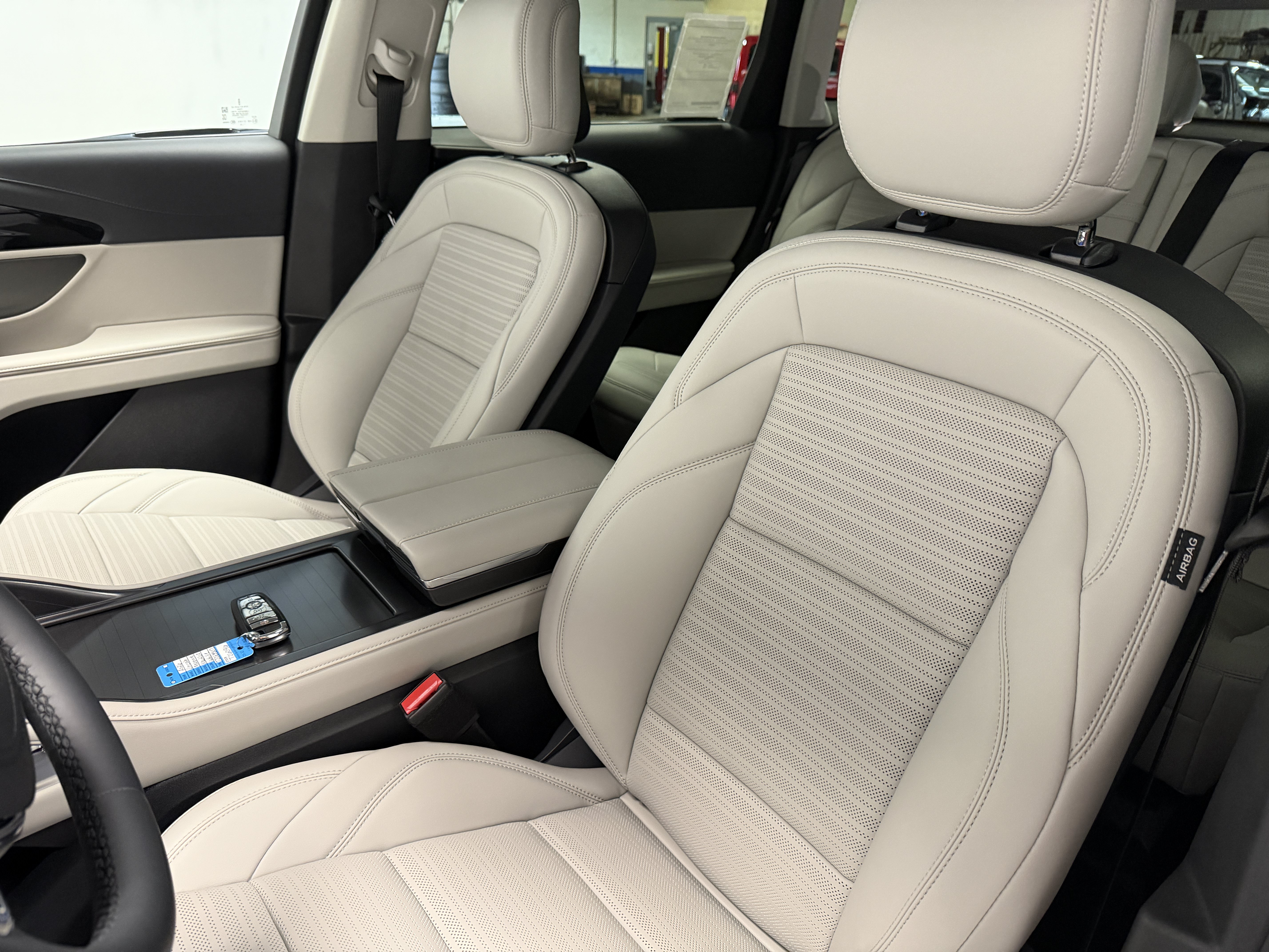 New 2026 Lincoln Nautilus Reserve AWD/4WD image 20