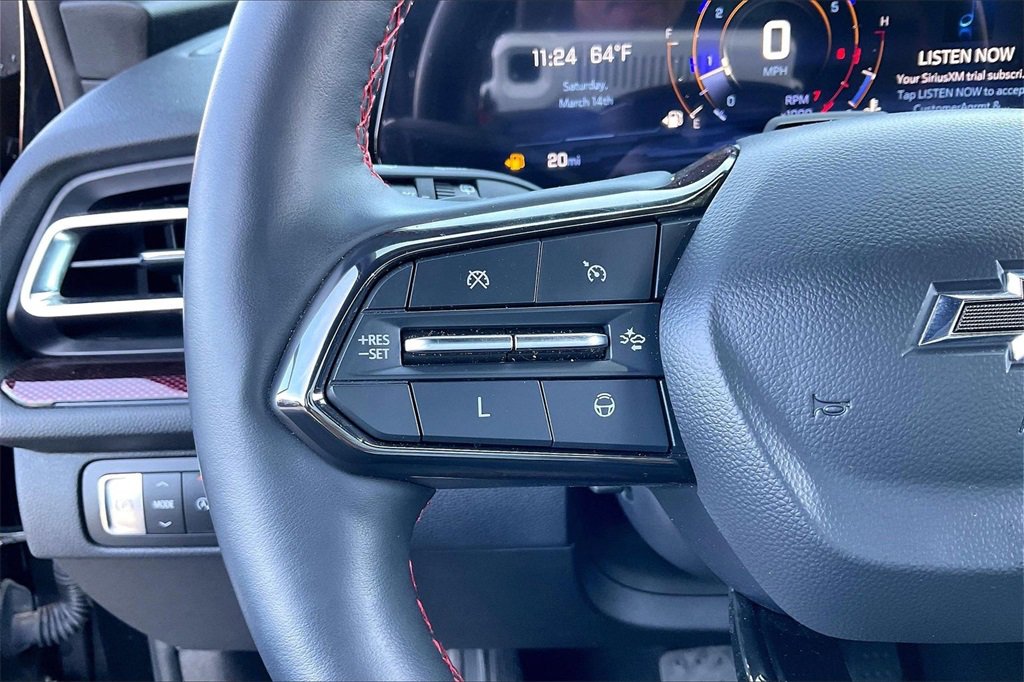 Used 2024 Chevrolet Traverse RS image 18