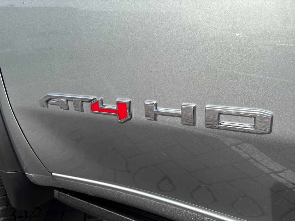 New 2026 GMC Sierra 2500 AT4 w/ AT4 Premium Plus Package image 13