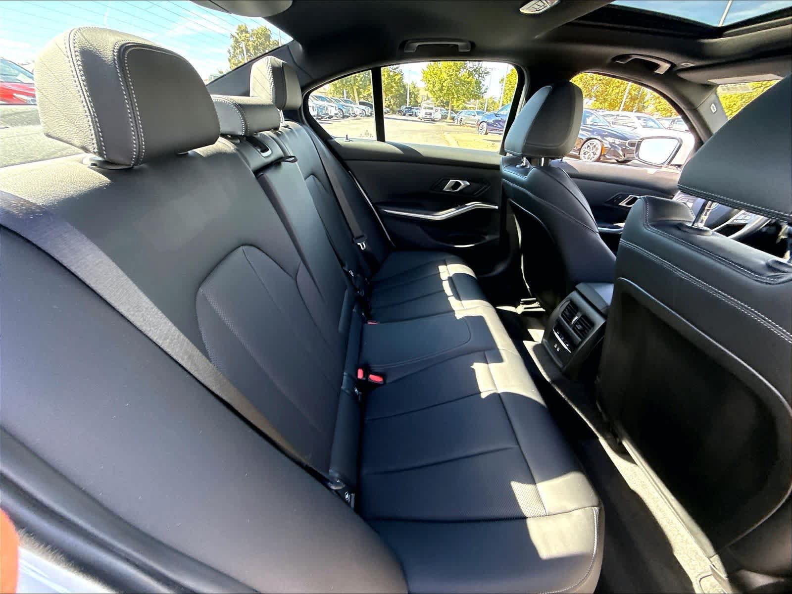 Used 2024 BMW 330e w/ Parking Assistance Package RWD image 28