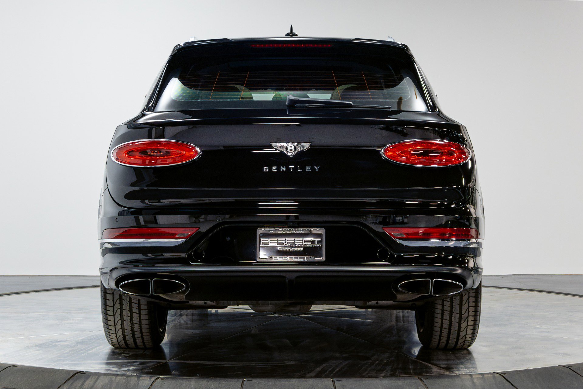 Used 2021 Bentley Bentayga w/ First Edition Specification AWD/4WD image 50