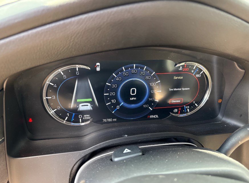 Used 2019 Cadillac Escalade Luxury AWD/4WD image 5