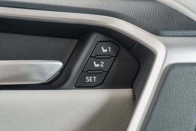 New 2025 Toyota RAV4 Limited image 41