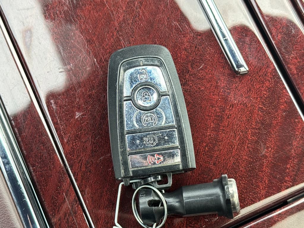 Used 2021 Lincoln Navigator L Black Label AWD/4WD image 29