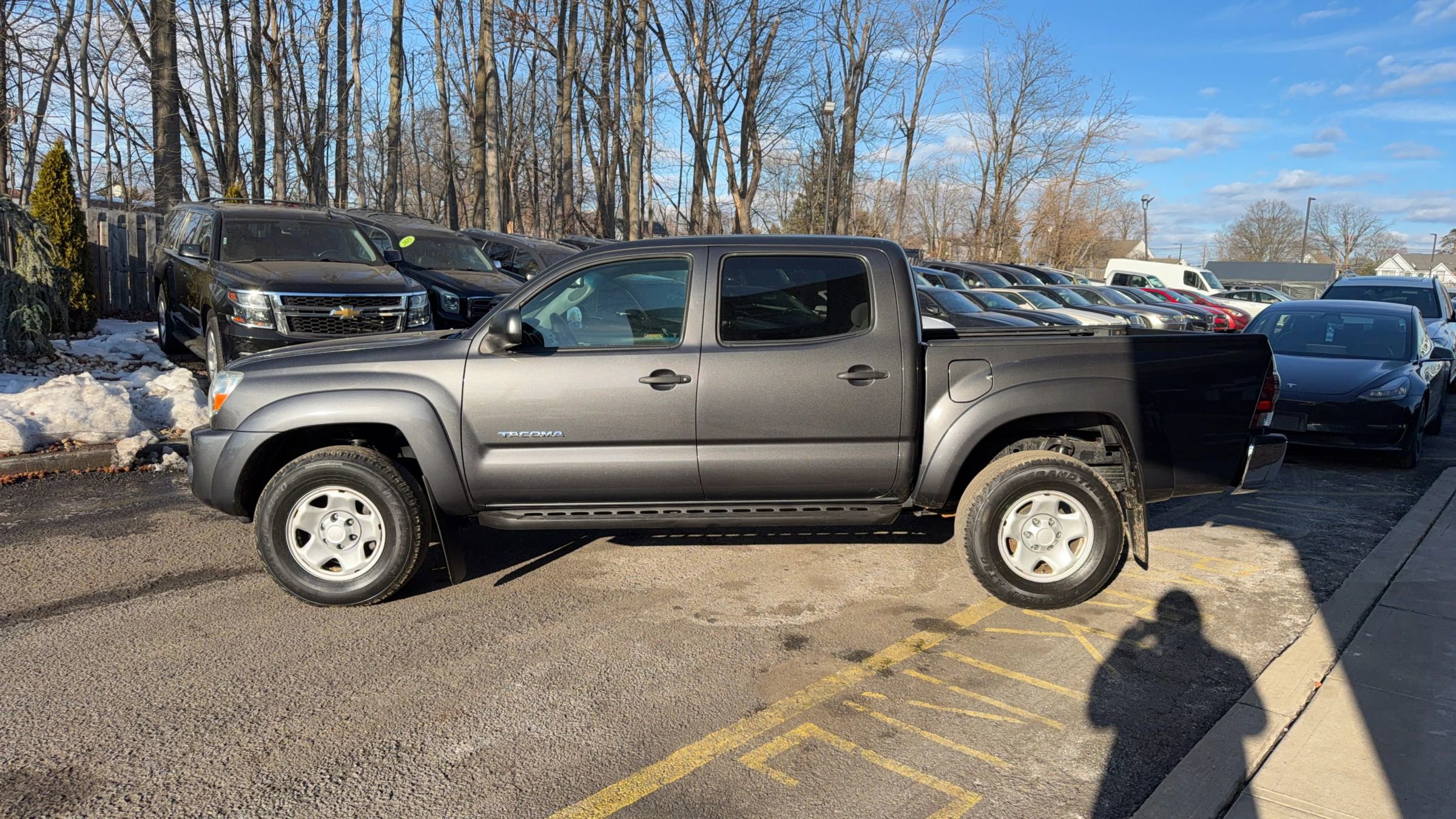 Used 2011 Toyota Tacoma 4x4 Double Cab w/ SR5 Pkg #2 image 8