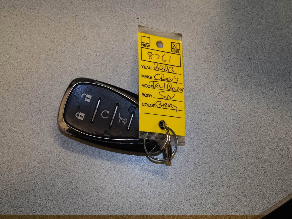 Certified 2023 Chevrolet TrailBlazer RS w/ Sun and Liftgate Package image 40