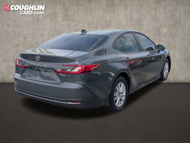 Used 2025 Toyota Camry LE AWD/4WD image 7