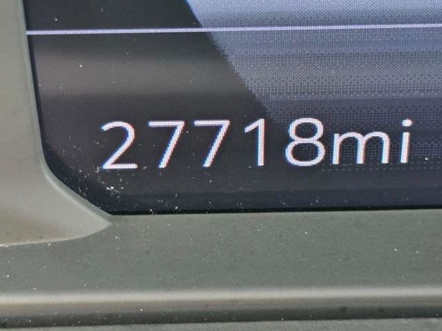 Used 2023 Chevrolet Bolt EUV Premier w/ Sun & Sound Package FWD image 25