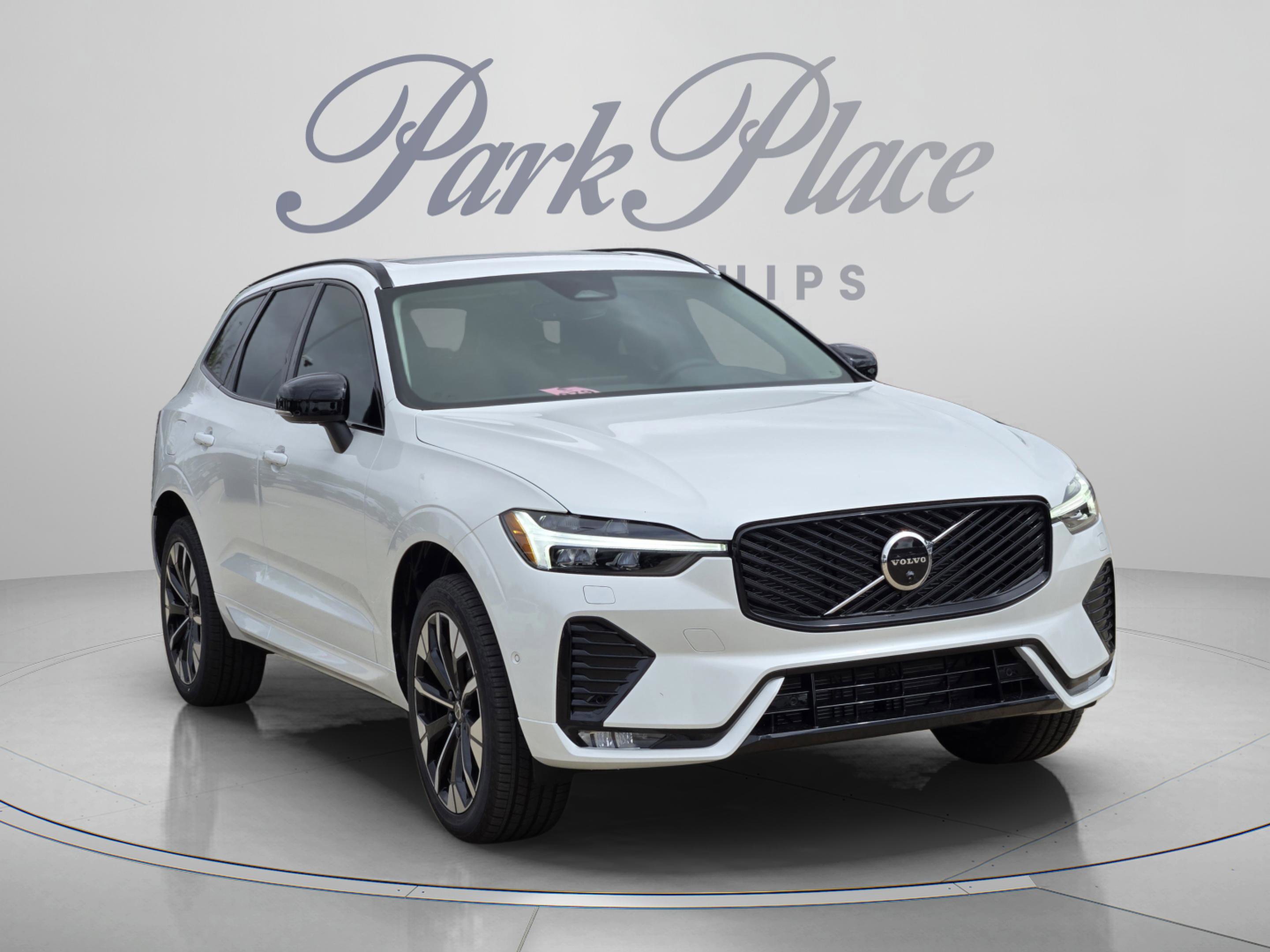 New 2026 Volvo XC60 B5 Plus w/ Protection Package Premier AWD/4WD image 8