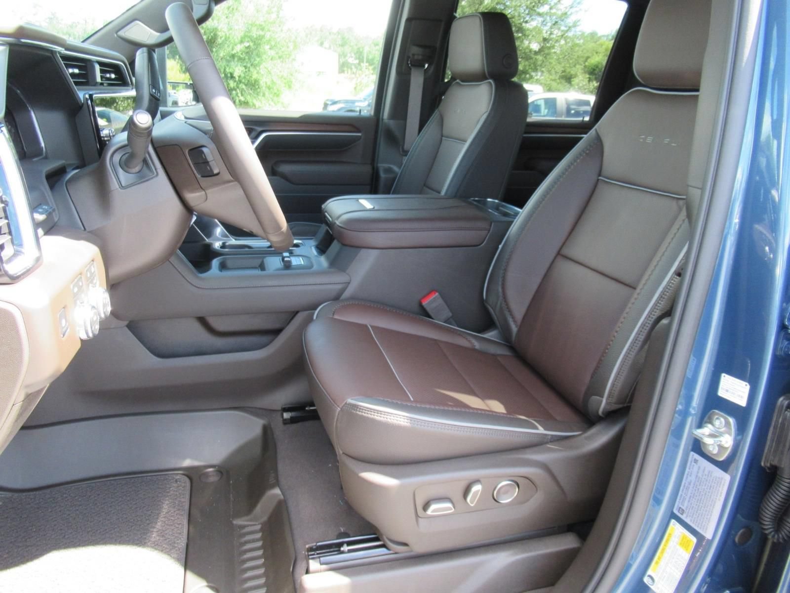 New 2026 GMC Sierra 2500 Denali w/ Denali Reserve Package AWD/4WD image 20