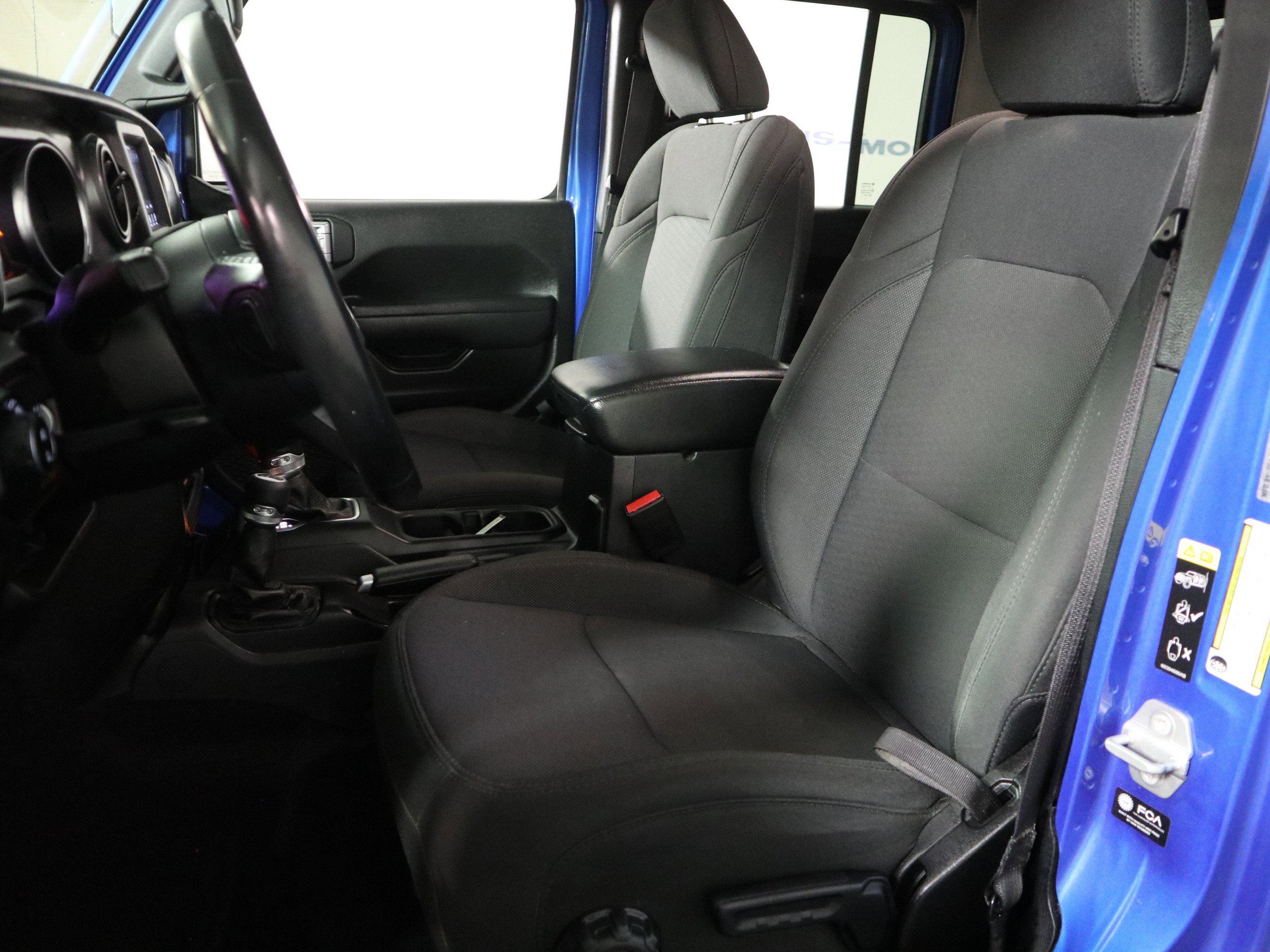 Used 2022 Jeep Gladiator Sport image 22