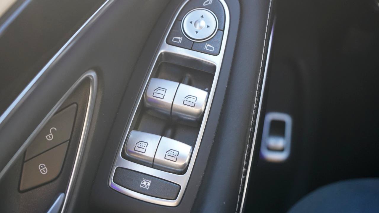 Used 2015 Mercedes-Benz S 63 AMG 4MATIC Sedan image 66