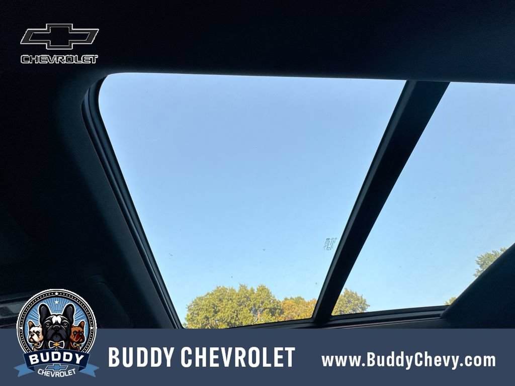 Used 2022 Chevrolet Suburban High Country w/ Premium Package AWD/4WD image 20