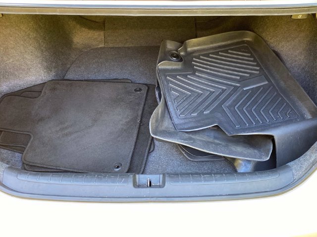 Used 2019 Honda Accord EX image 27