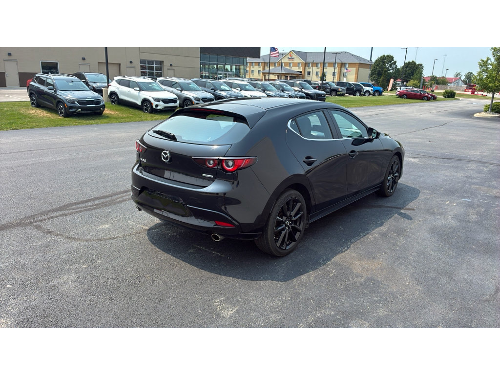 Used 2024 MAZDA MAZDA3 s FWD image 7