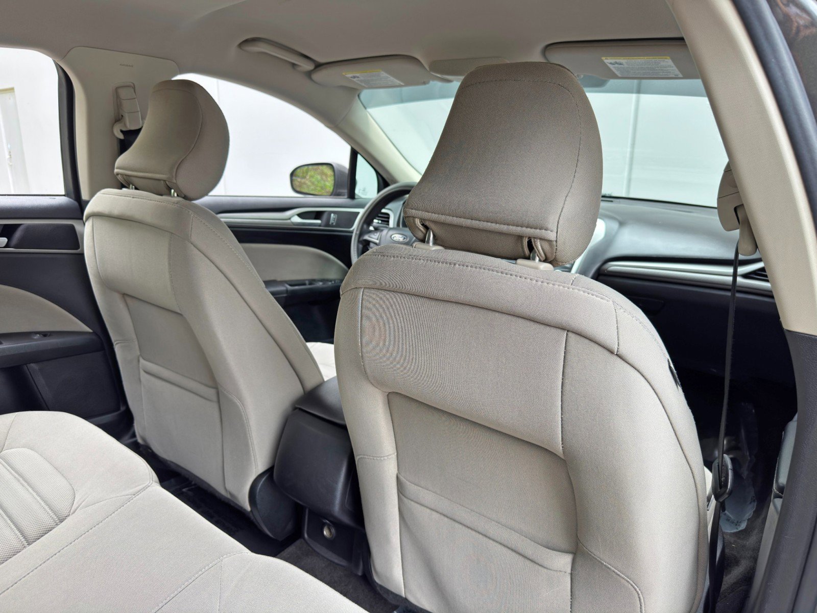 Used 2018 Ford Fusion S image 27