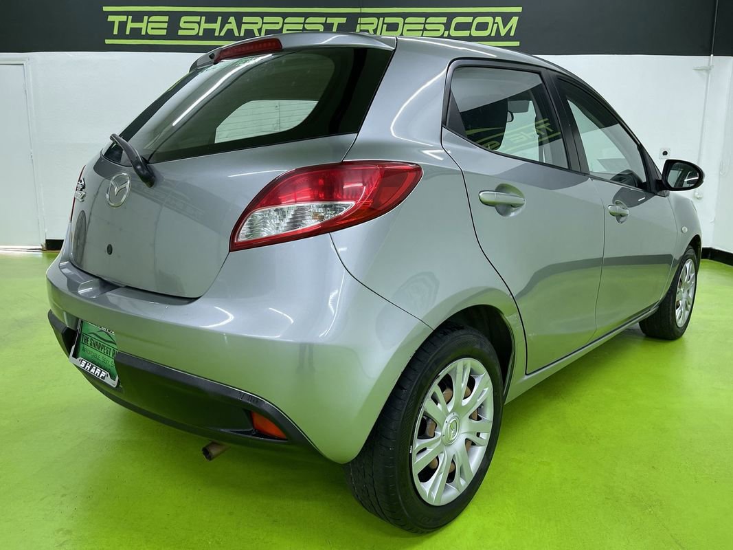 Used 2012 MAZDA MAZDA2 Sport image 10