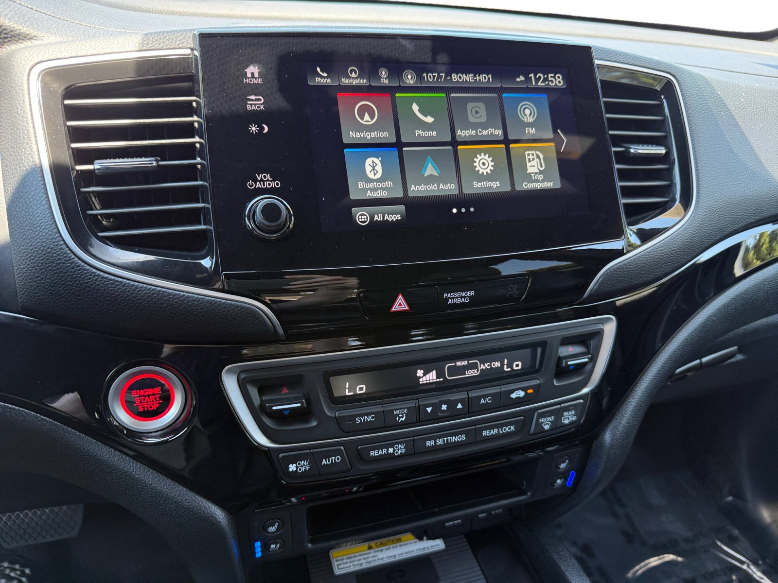 Used 2023 Honda Passport Elite image 12