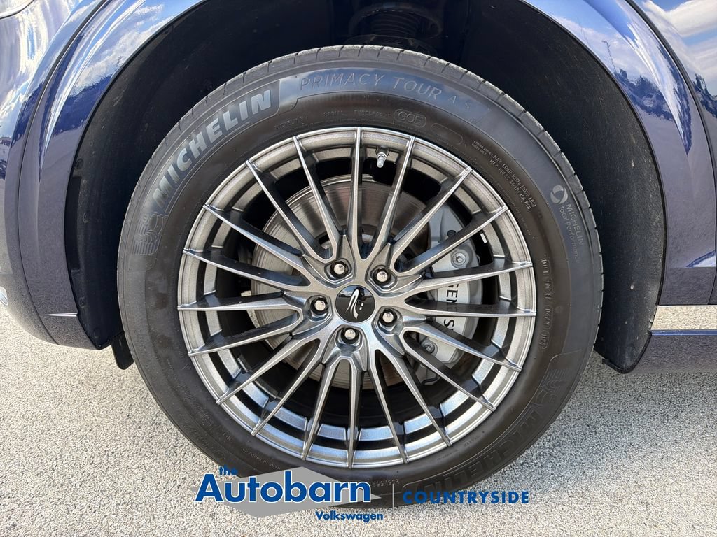 Used 2025 Genesis GV70 2.5T AWD/4WD image 31
