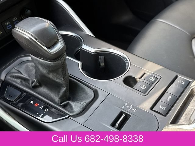 Used 2022 Toyota Highlander XLE FWD image 28