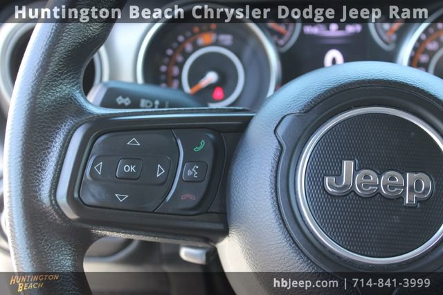 Used 2023 Jeep Wrangler Sport image 19