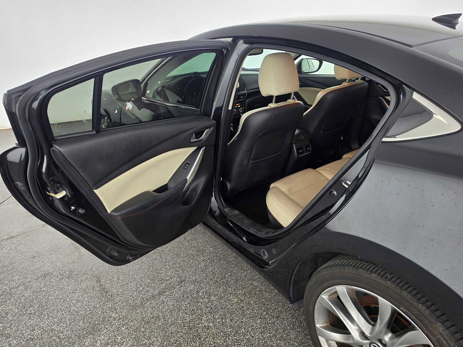 Used 2015 MAZDA MAZDA6 Grand Touring w/ GT Technology Package FWD image 15