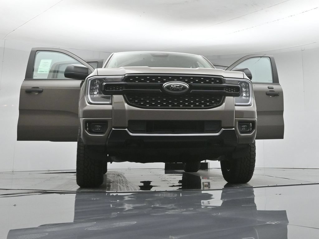 New 2026 Ford Ranger XLT w/ Equipment Group 301A High AWD/4WD image 44