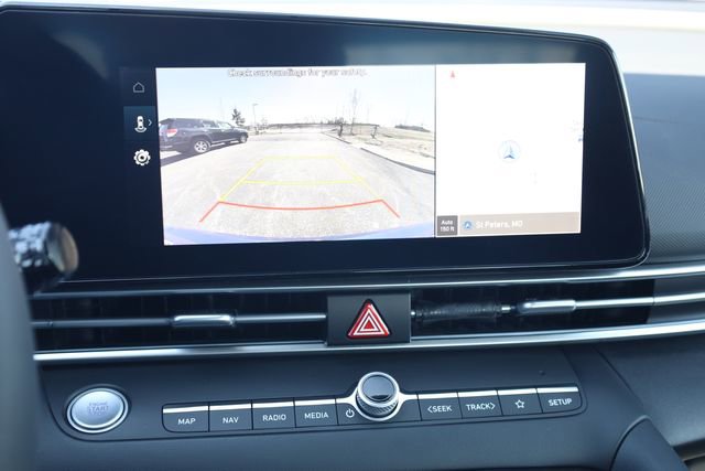 Used 2024 Hyundai Elantra SEL w/ Convenience Package image 20