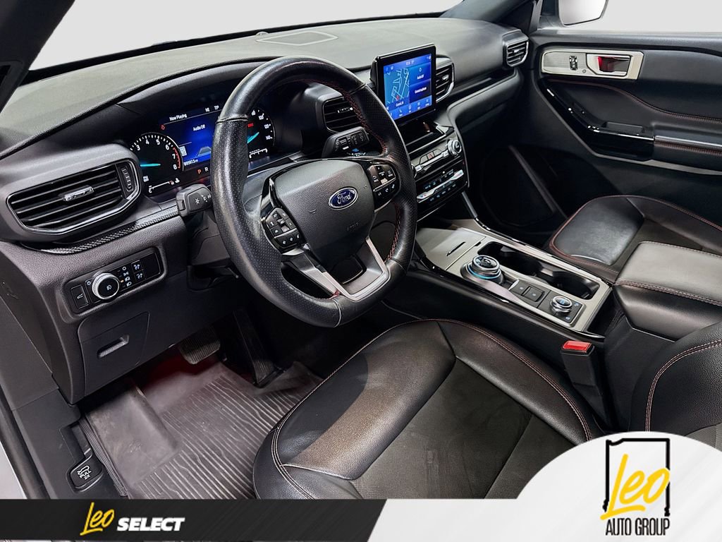 Used 2023 Ford Explorer ST-Line w/ Class IV Trailer Tow Package image 9