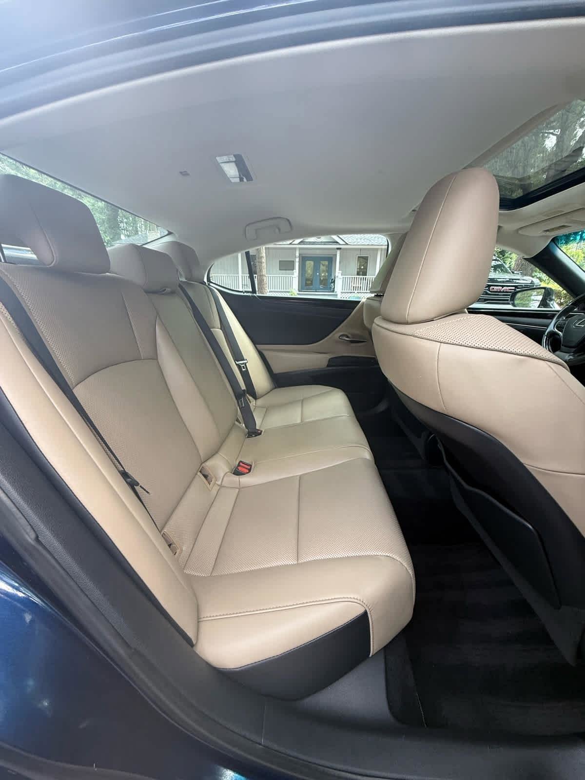 Used 2021 Lexus ES 350 w/ Premium Package FWD image 13