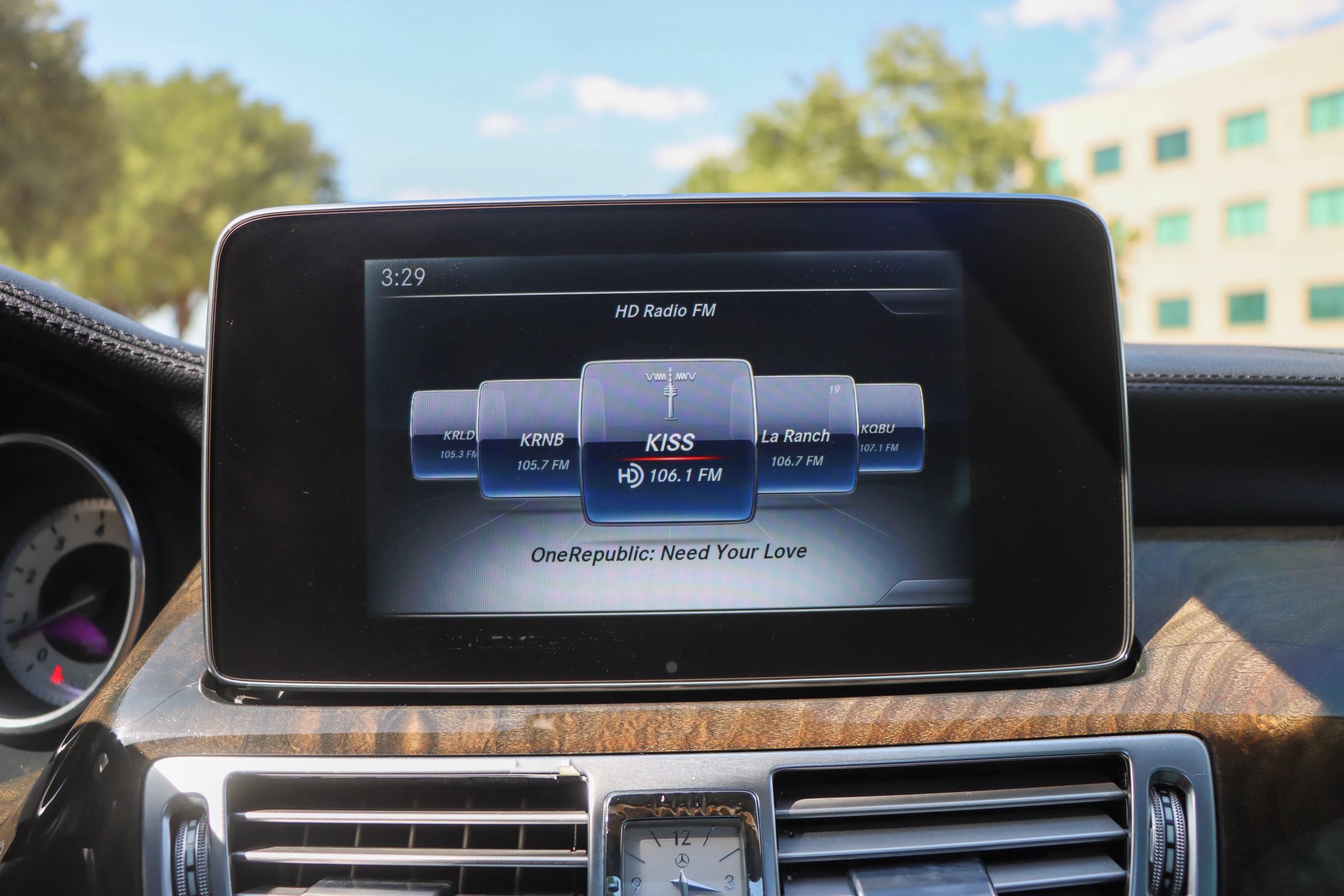 Used 2015 Mercedes-Benz CLS 400 image 33