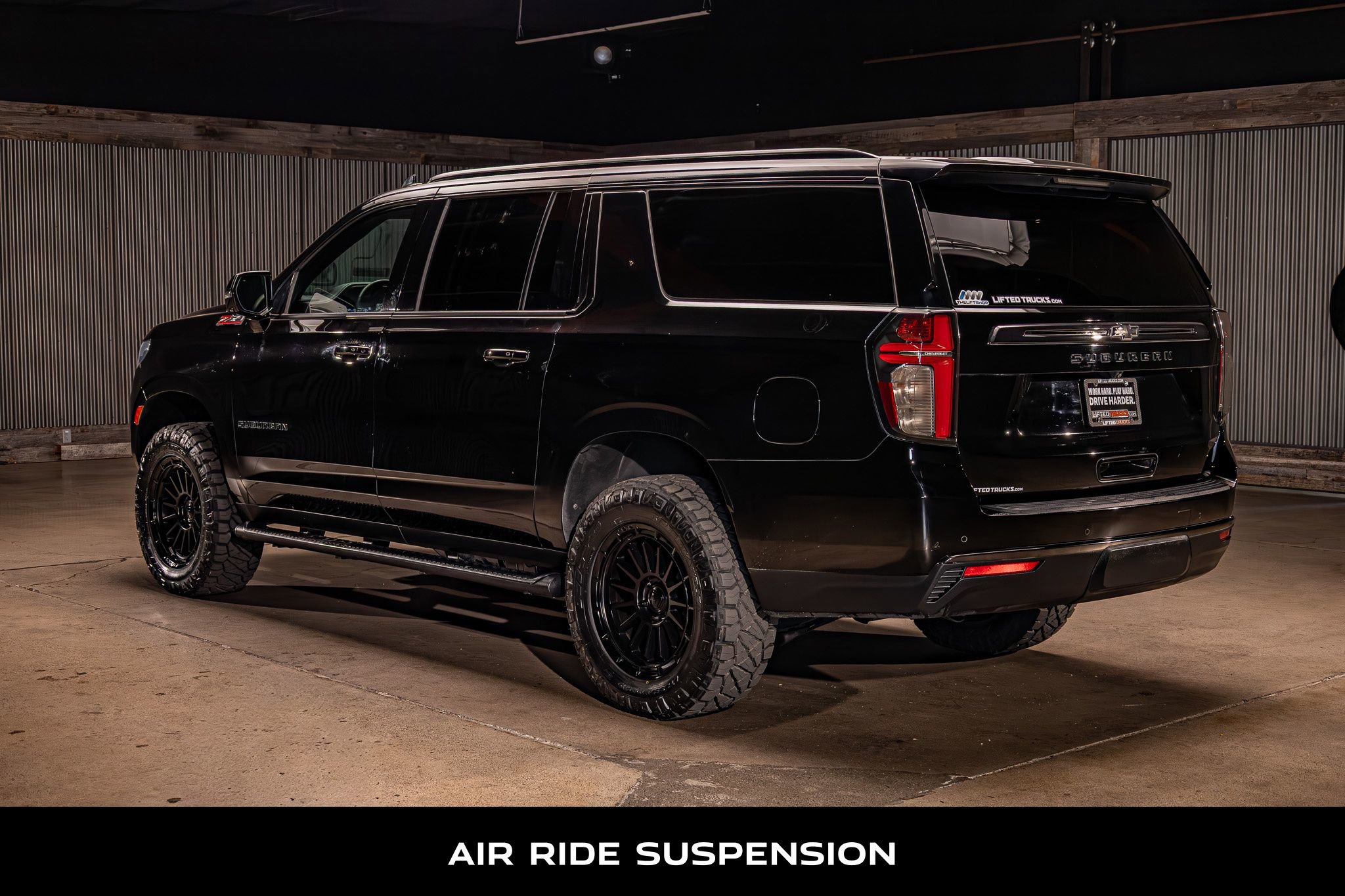 Used 2021 Chevrolet Suburban Z71 w/ Z71 Off-Road Package AWD/4WD image 7