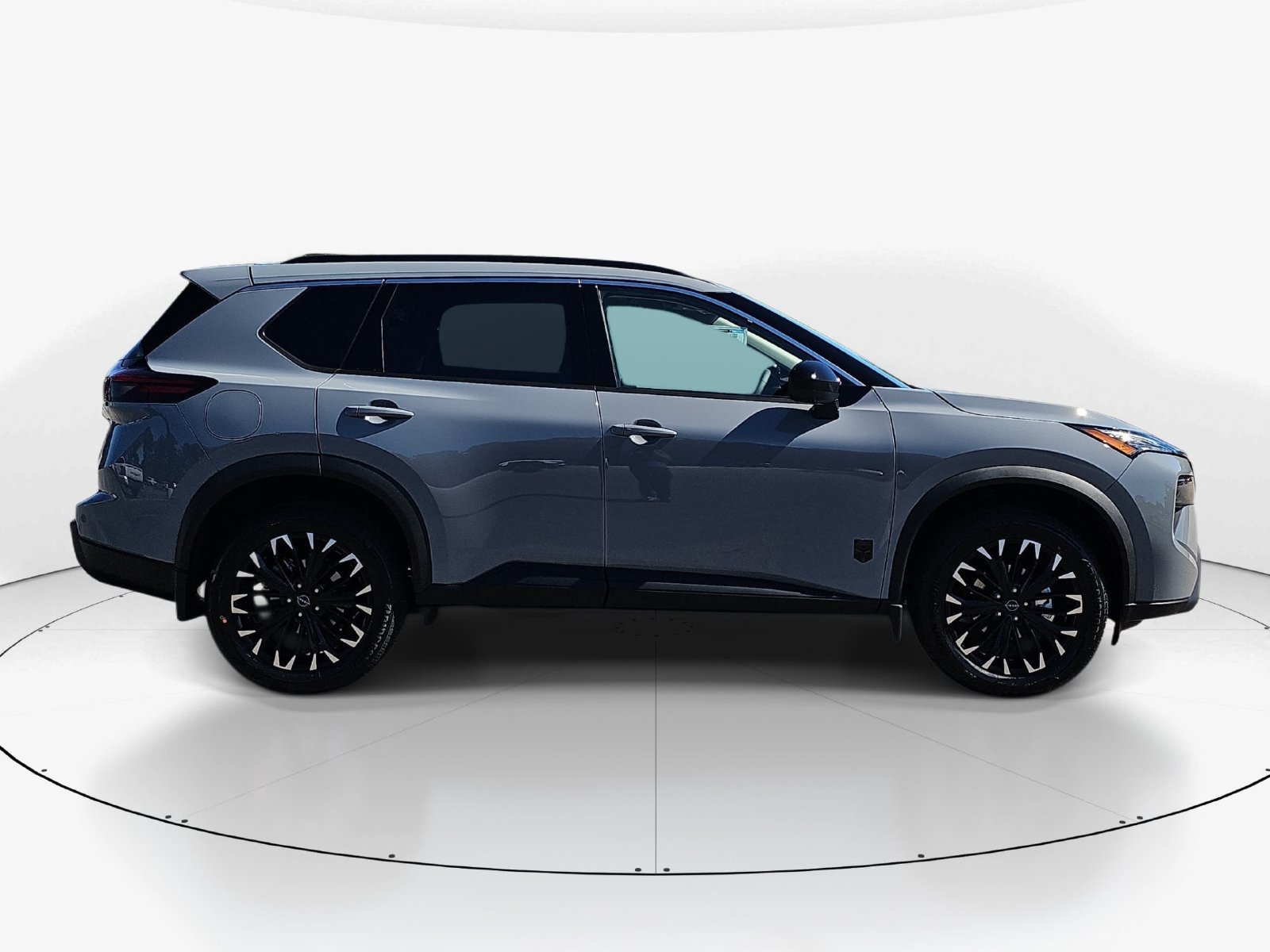 New 2027 Nissan Rogue Dark Armor FWD image 5