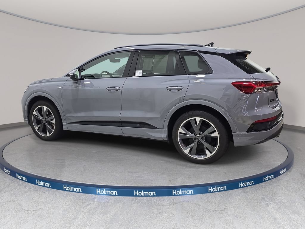 Certified 2024 Audi Q4 e-tron Prestige w/ Black Optic Package AWD/4WD image 9