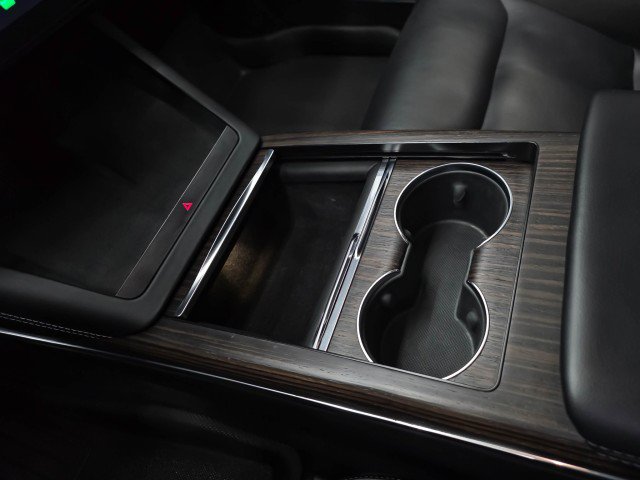 Used 2022 Tesla Model S AWD/4WD image 30