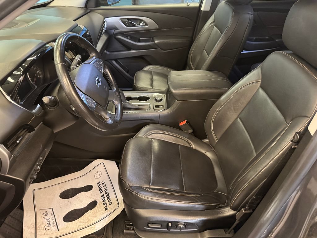 Used 2020 Chevrolet Traverse RS AWD/4WD image 20
