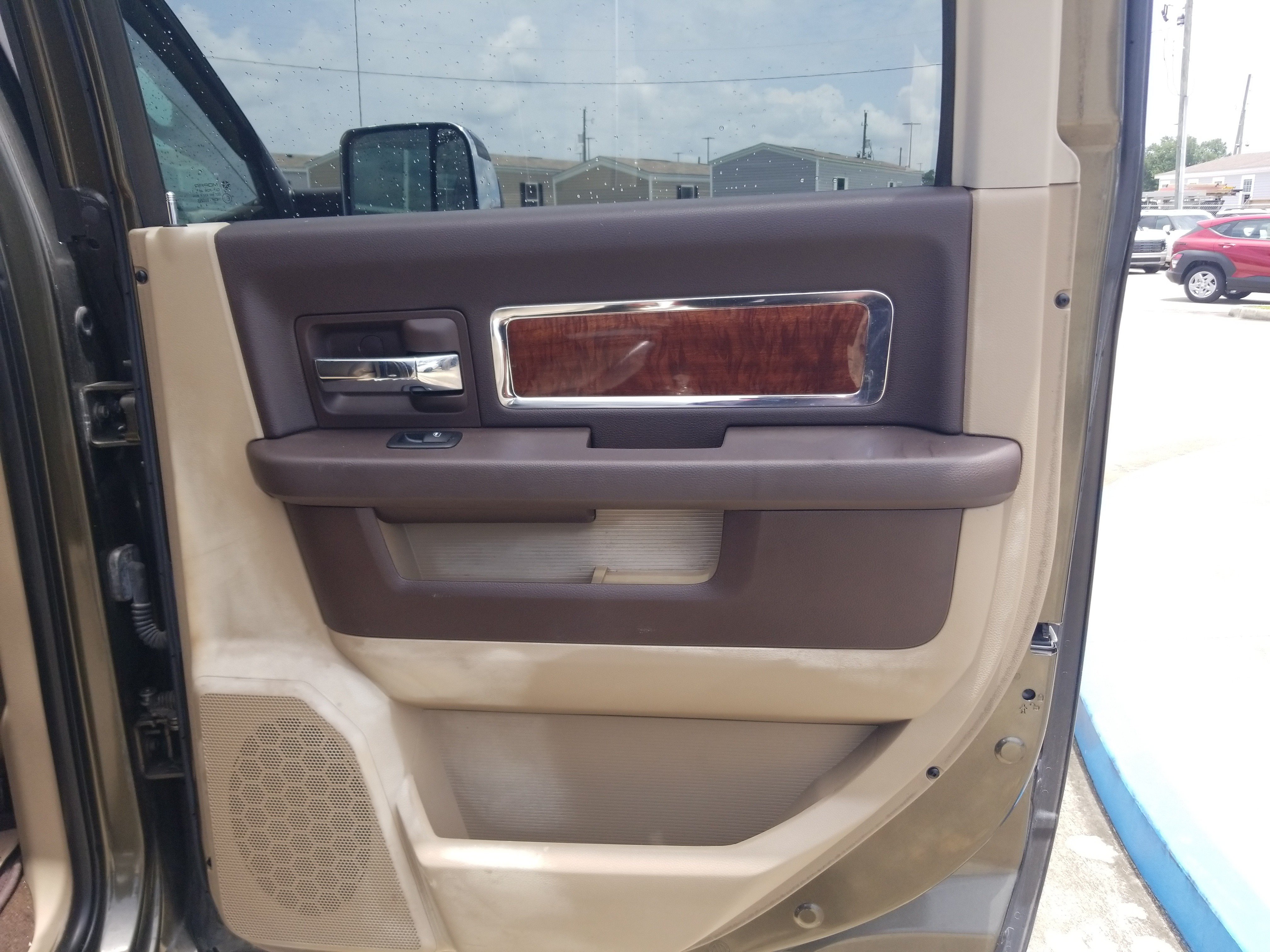 Used 2012 RAM 2500 Laramie w/ Protection Group AWD/4WD image 14